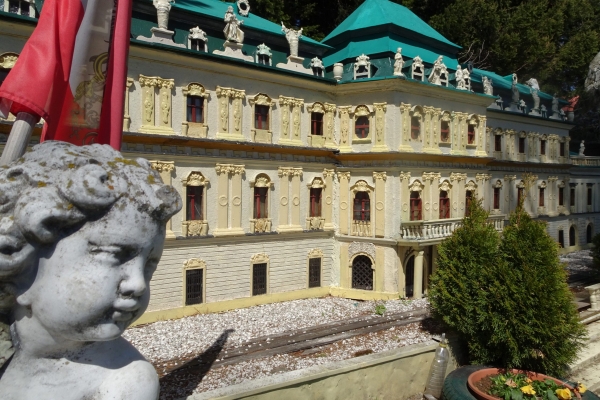 Das Belvedere im Modellpark „Erzherzog Johann“ in Mönichkirchen©Alexandra GruberJPG.JPG